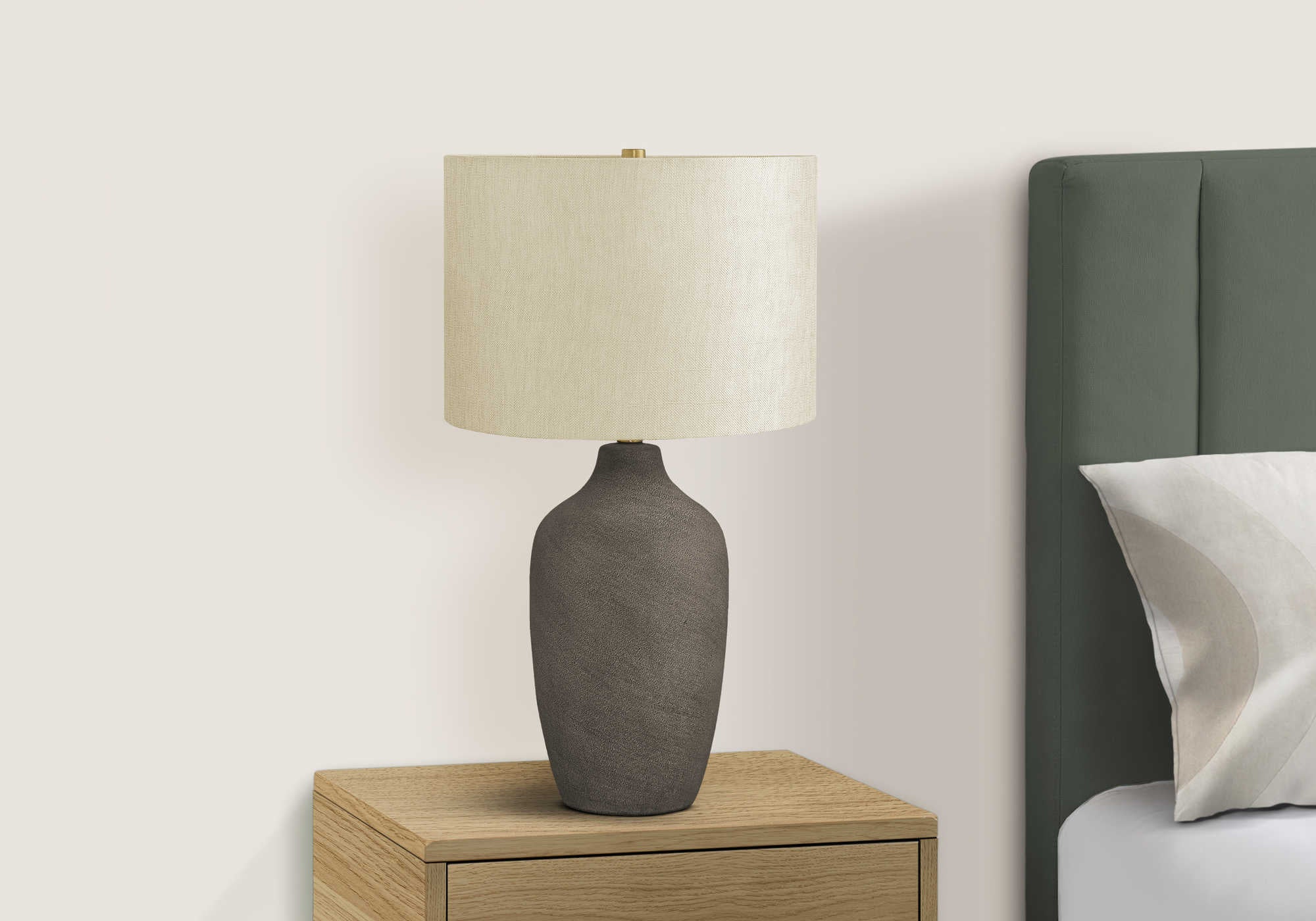 LIGHTING - 27"H TABLE LAMP GREY CERAMIC / BEIGE SHADE # I 9709