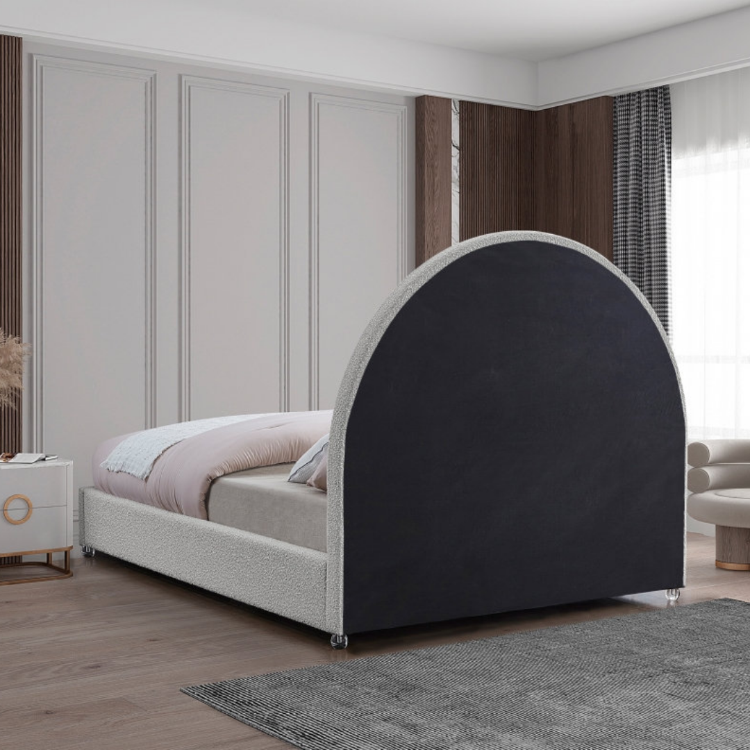 Solvyn – Queen Bed – Boucle (Cream)