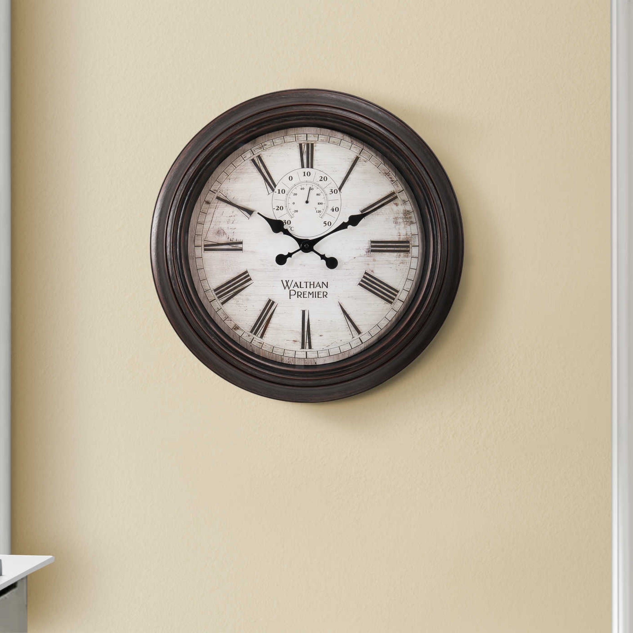urvano-horloge-murale-brun-fonce_01