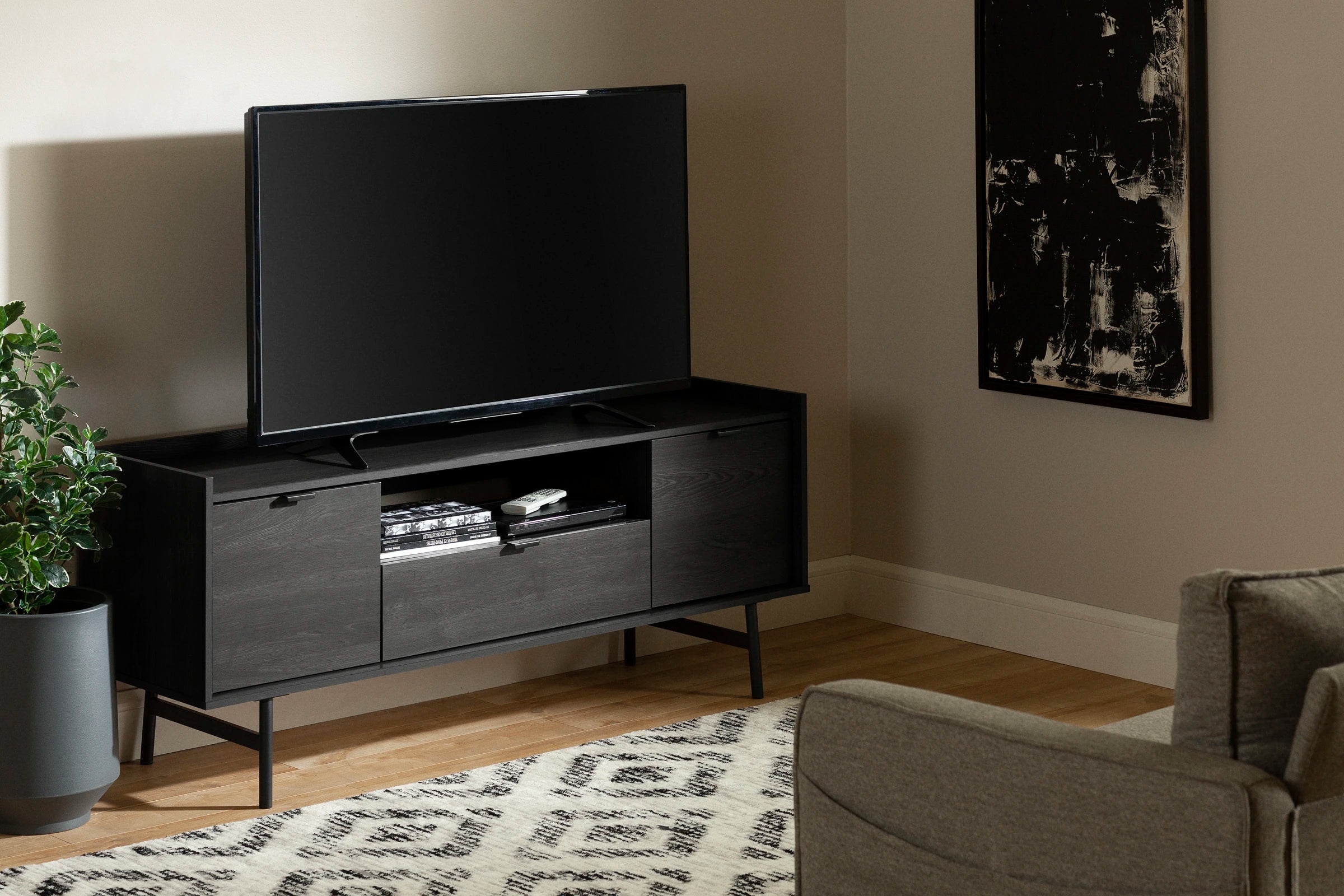 TV Stand with Doors and Drawer - City Life