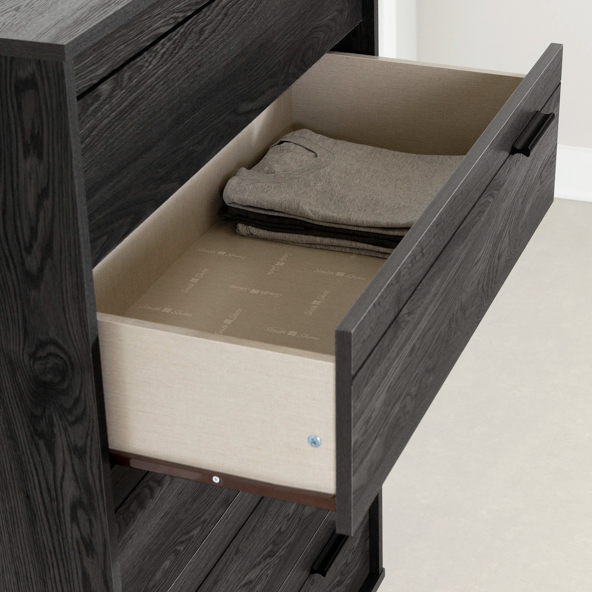 5-Drawer Chest Dresser - Fynn