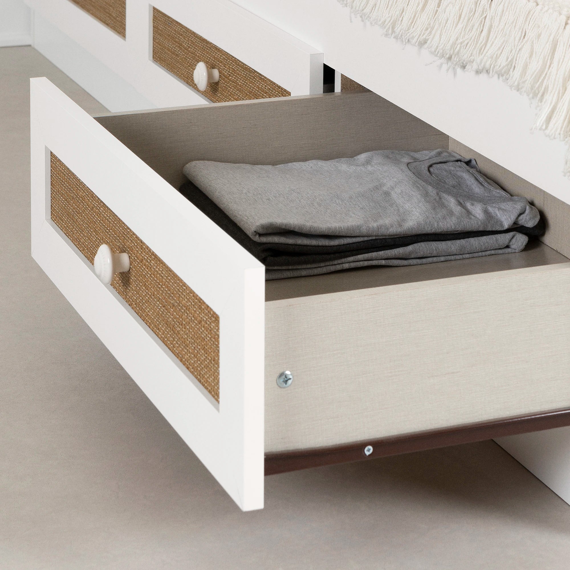 Mates Bed with 3 Drawers - Bloom