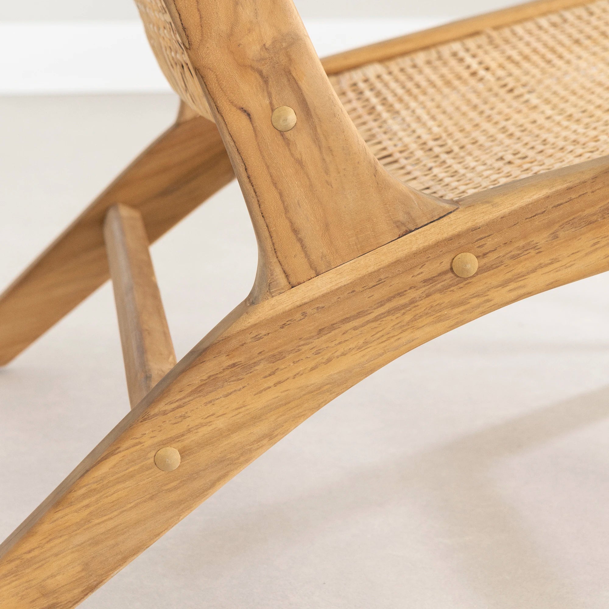 Rattan Lounge Chair - Balka