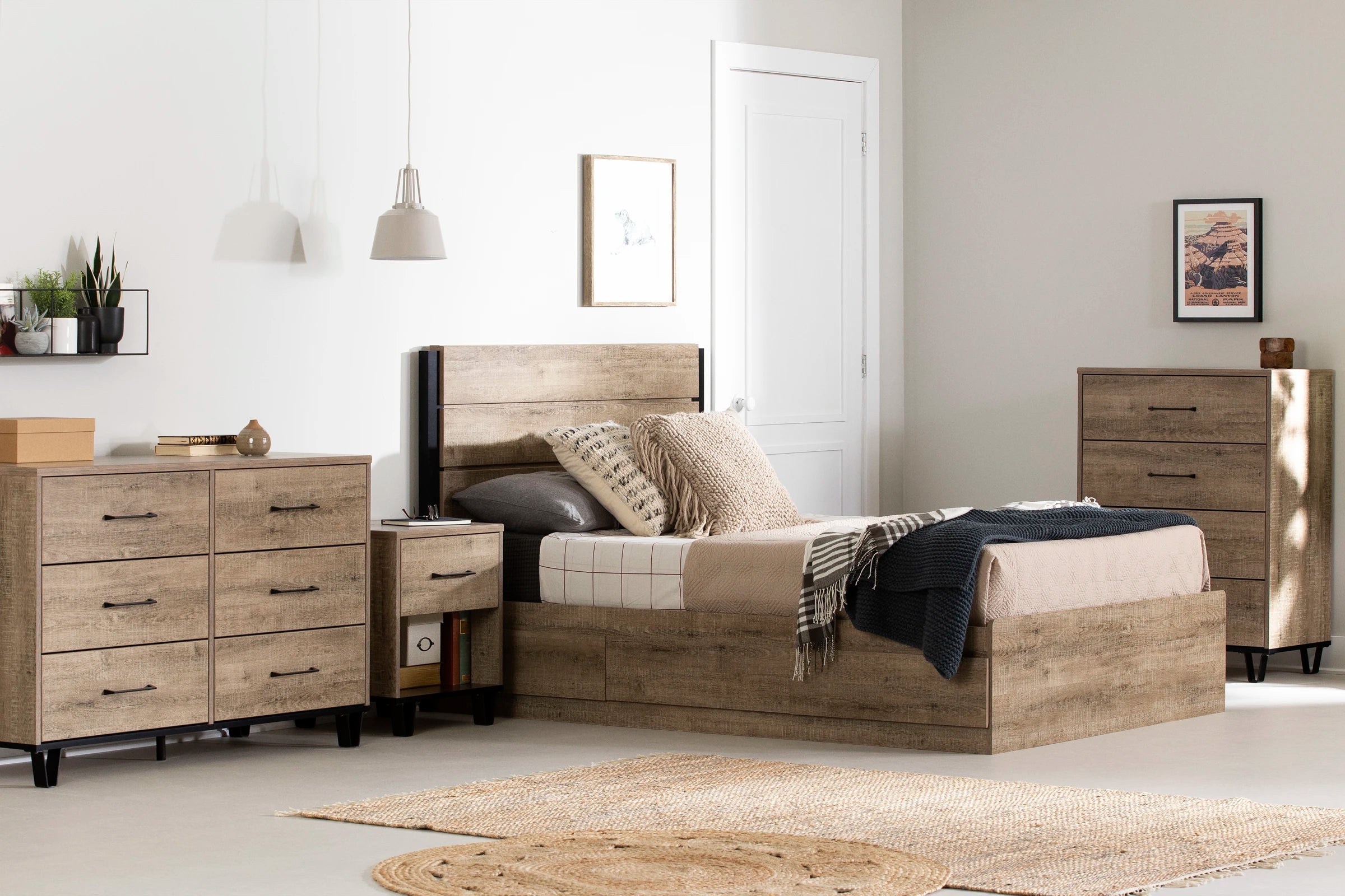 Mates Bed with 3 Drawers and Headboard Set - Arlen