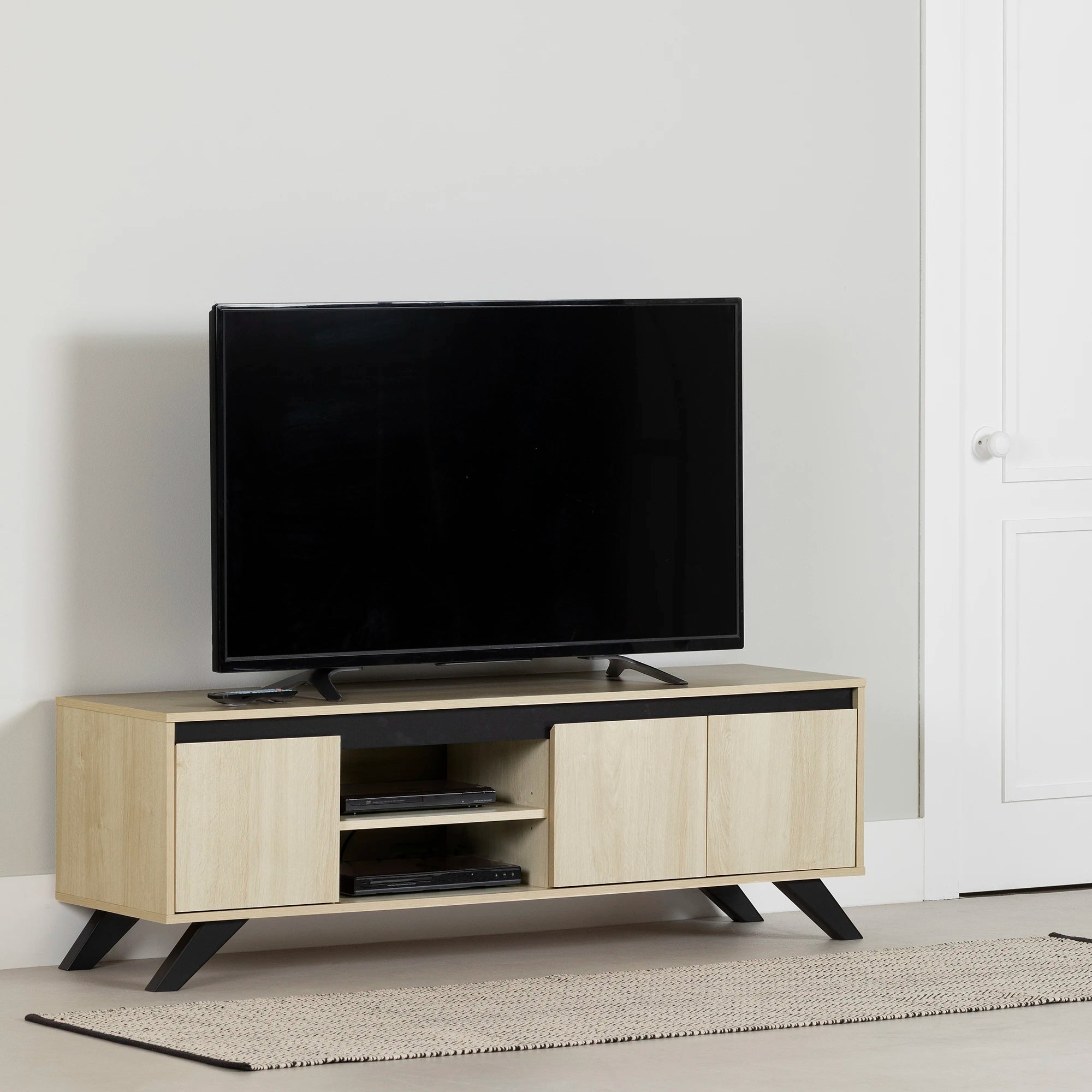 TV Stand with Doors - Flam