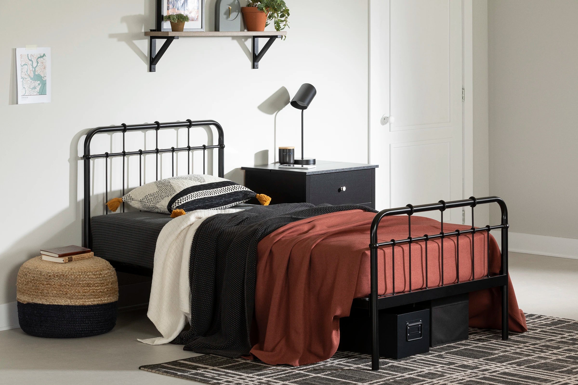 Metal Complete Bed - Vito