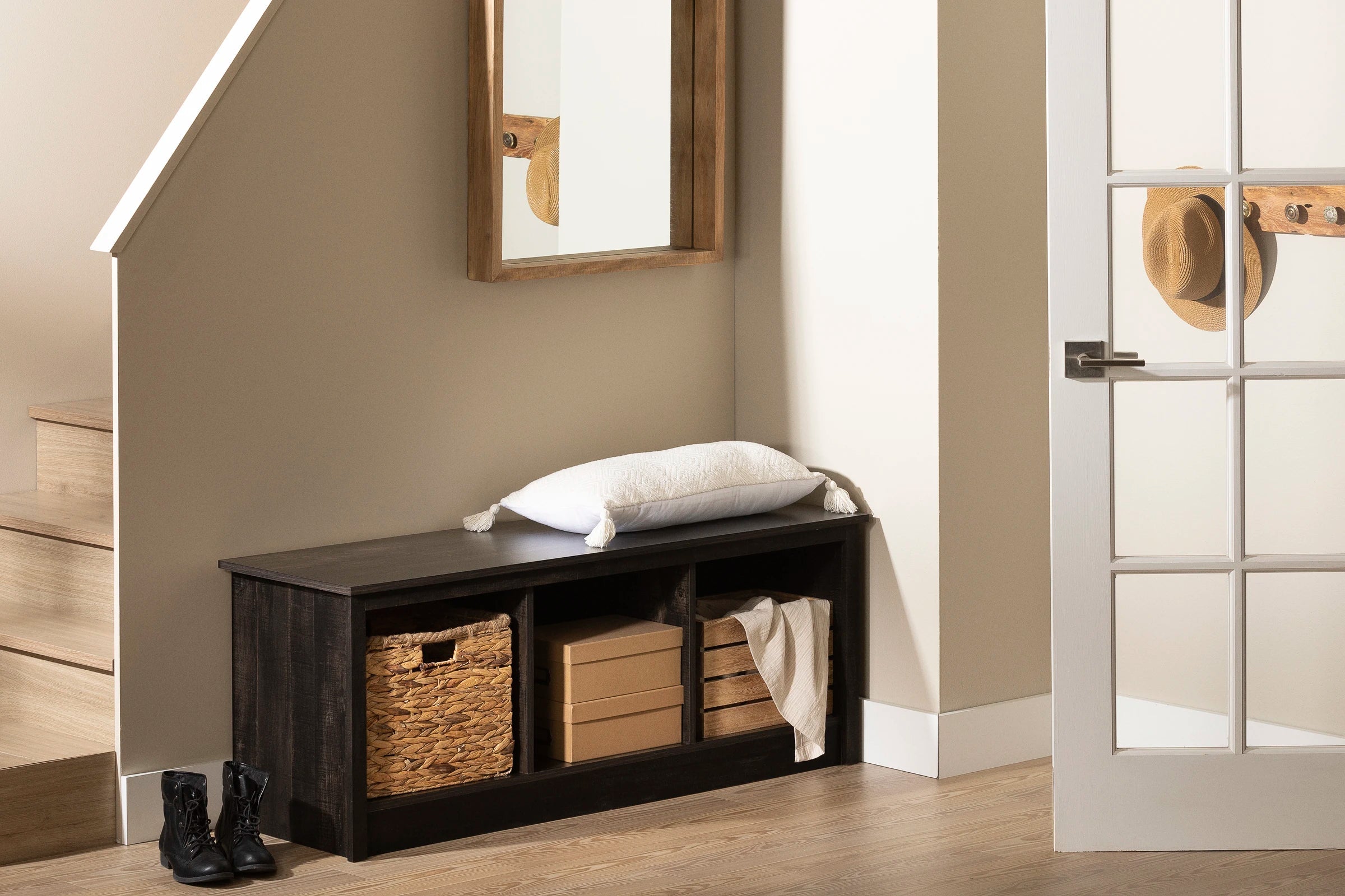 Mudroom bench with storage - Toza