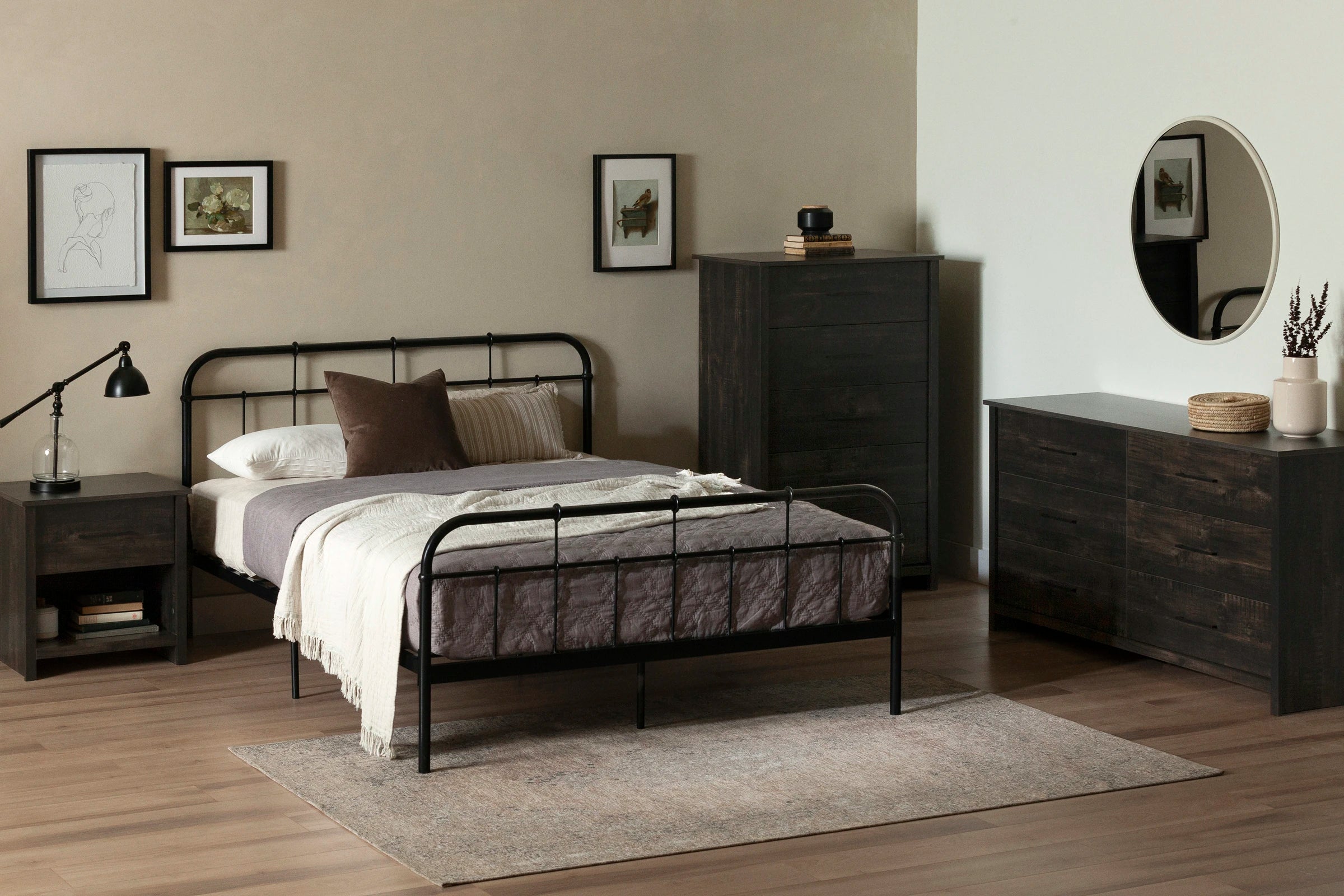 Metal Complete Bed - Fernley