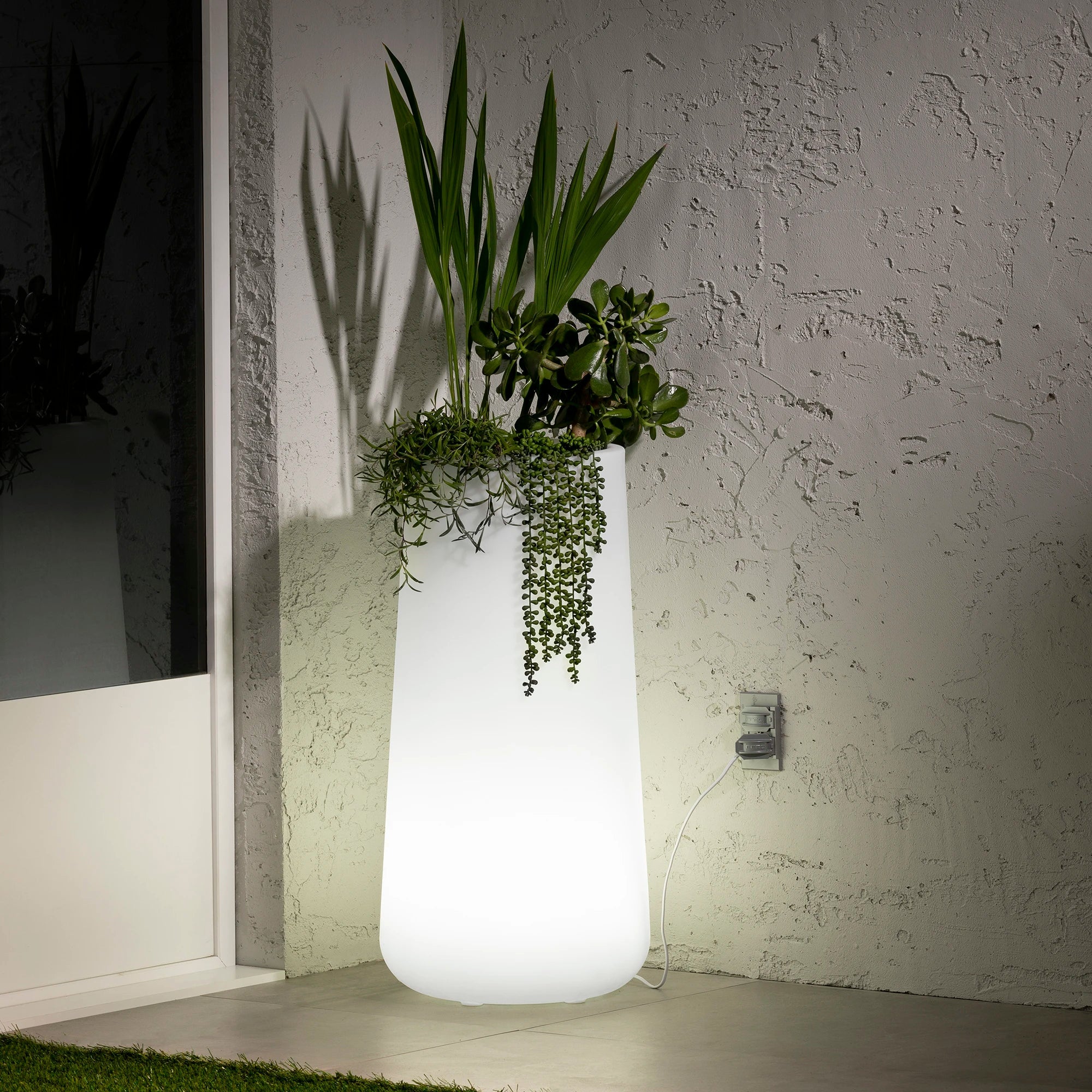 Tall Lighted Planter Pot - Dalya