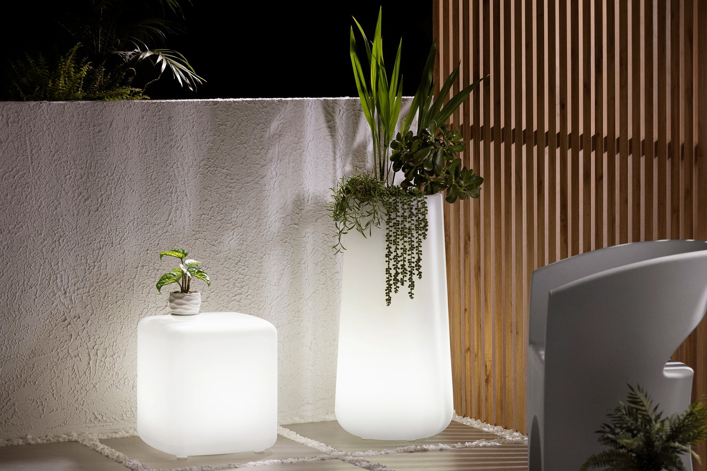 Tall Lighted Planter Pot - Dalya