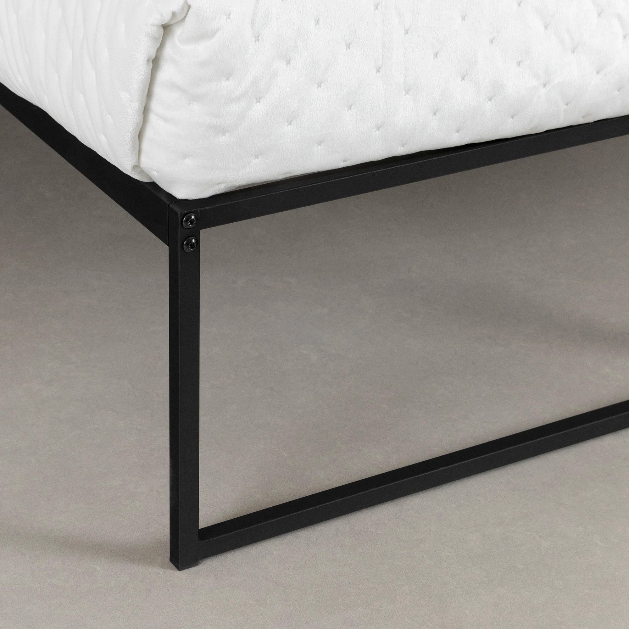 Upholstered Metal Bed - Mezzy