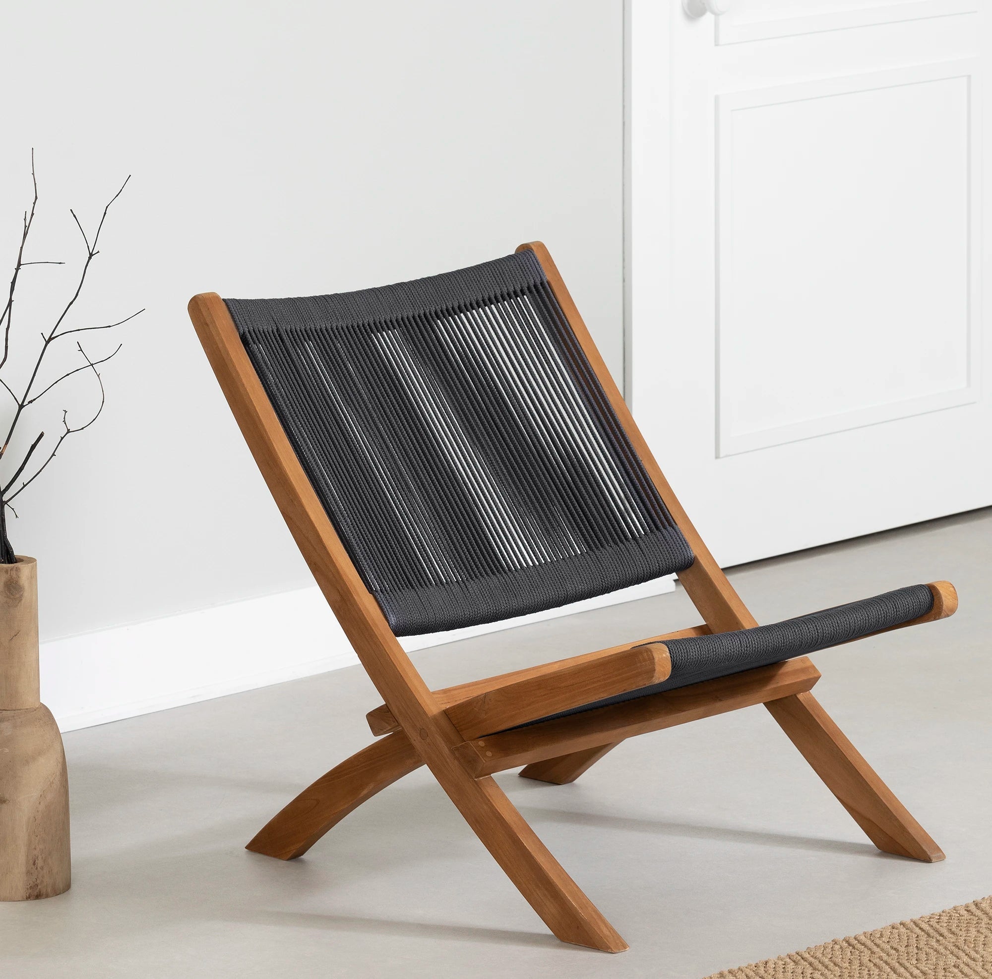 Wood and Rope Lounge Chair - Balka