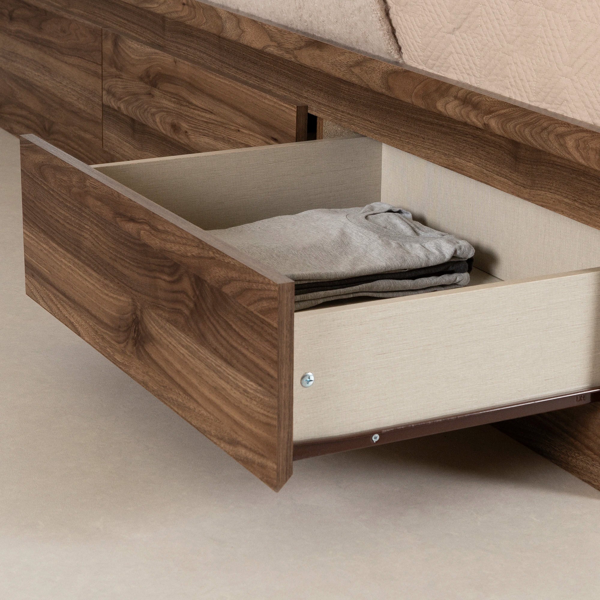 Mates Bed with 3 Drawers - Yodi