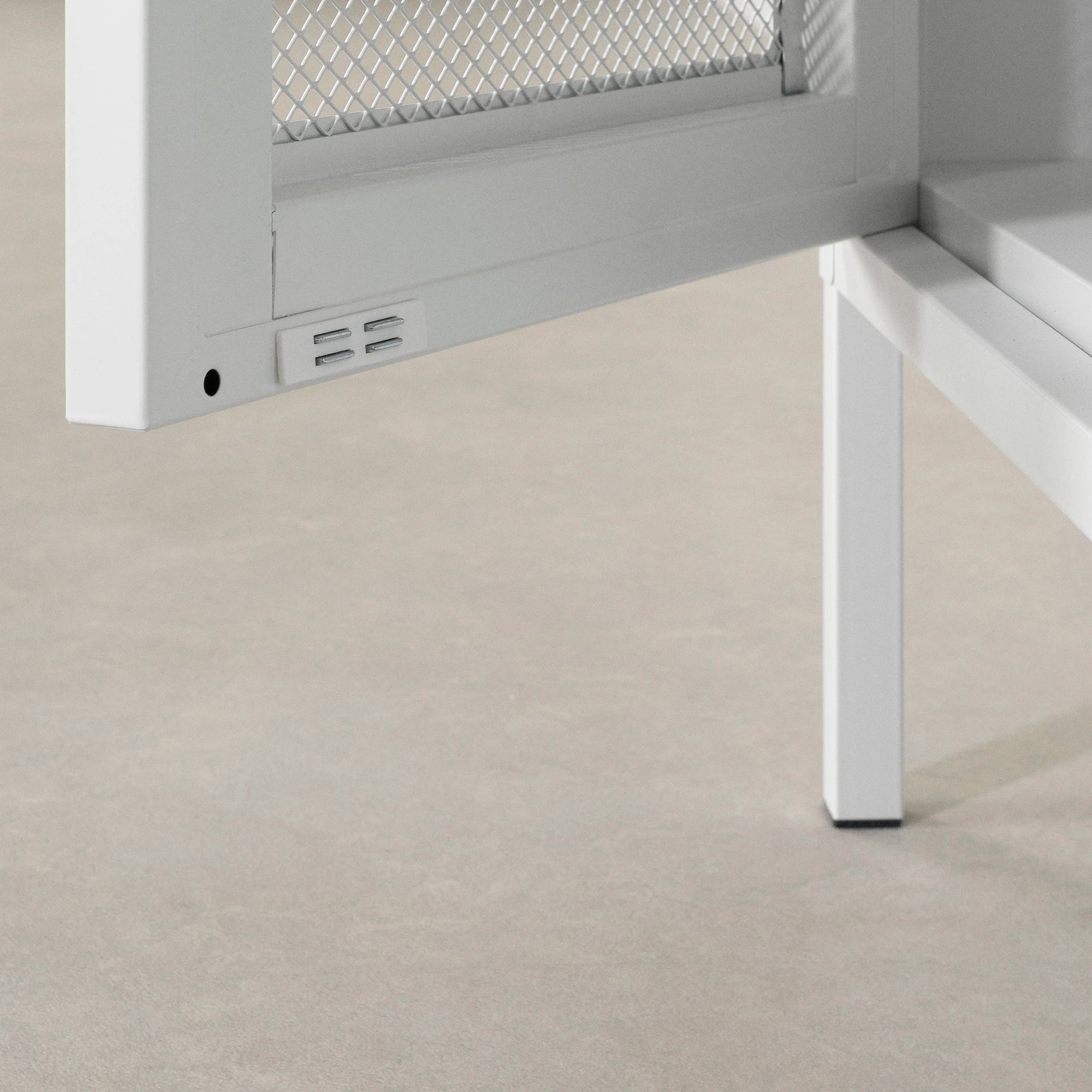 Metal Mesh 1-Door End Table - Crea