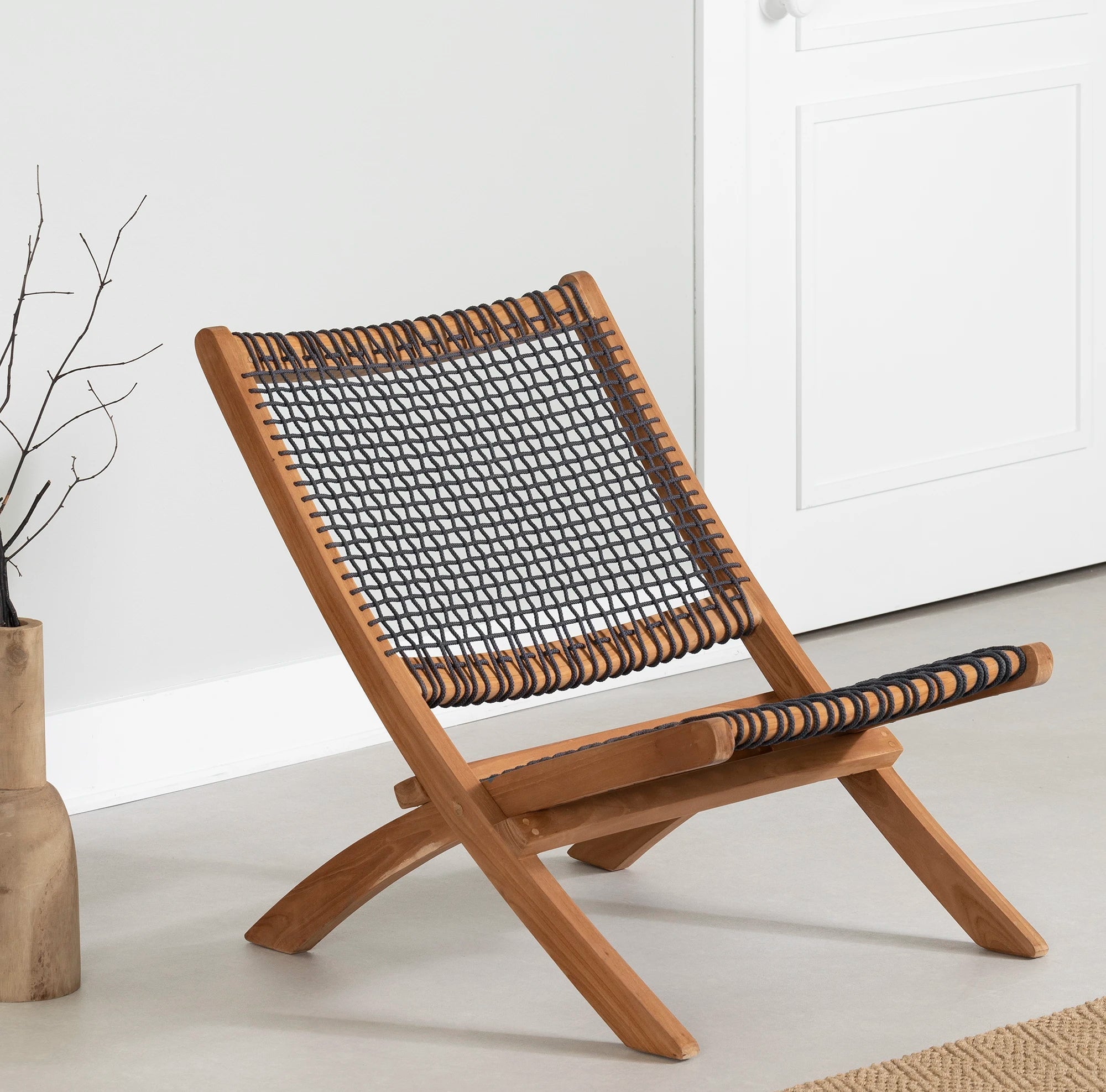 Wood and Woven Rope Lounge Chair - Balka