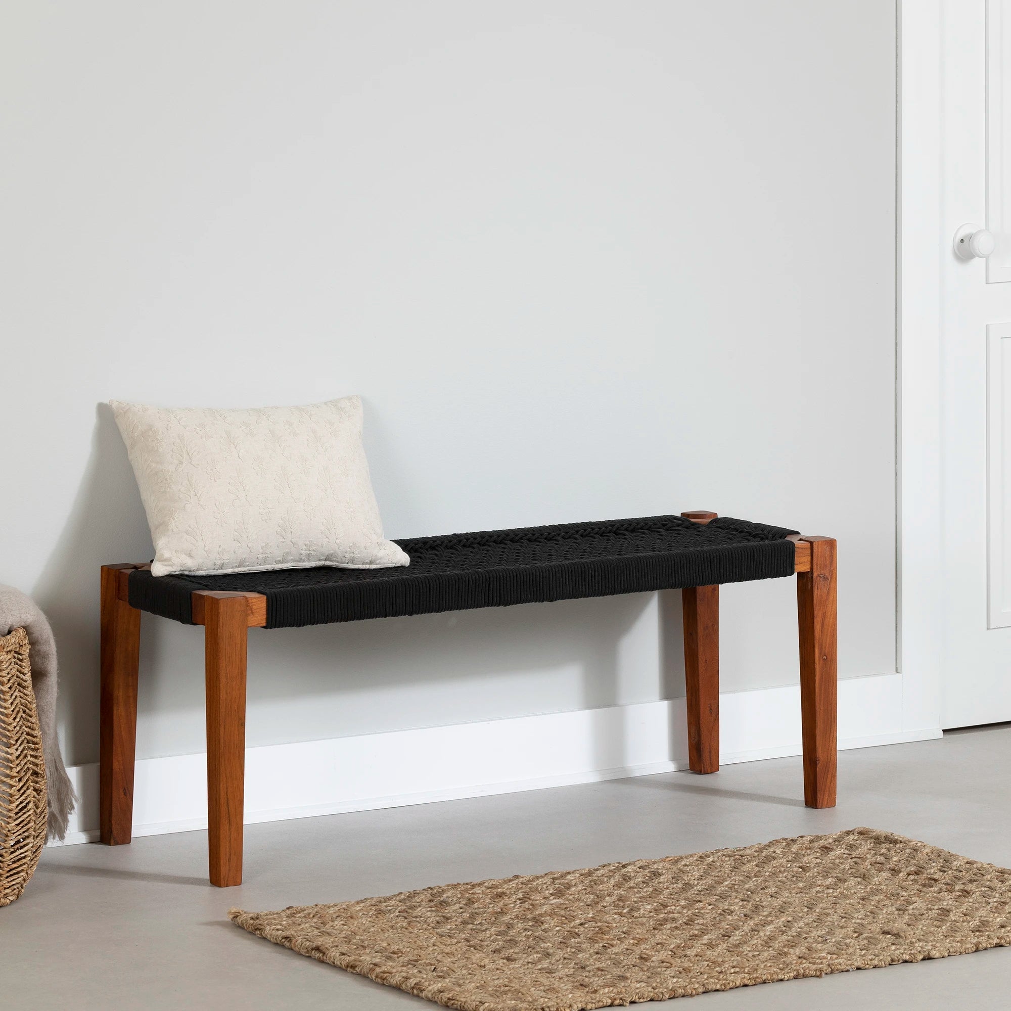 Wood and Rope Bench - Hoya