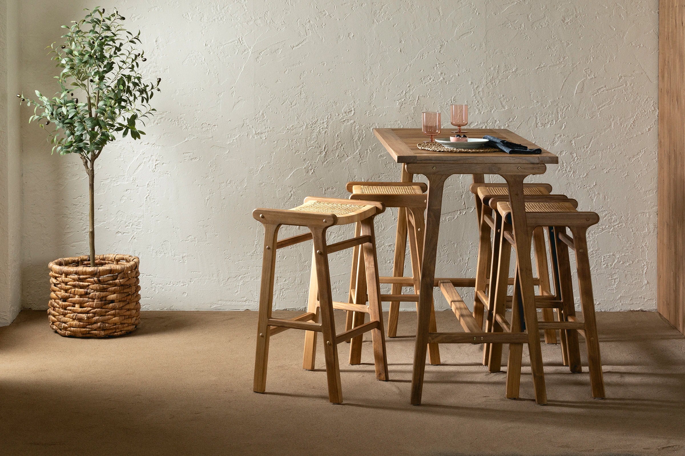 Teak Bar Table and Set of 4 Rattan Bar Stools - Agave