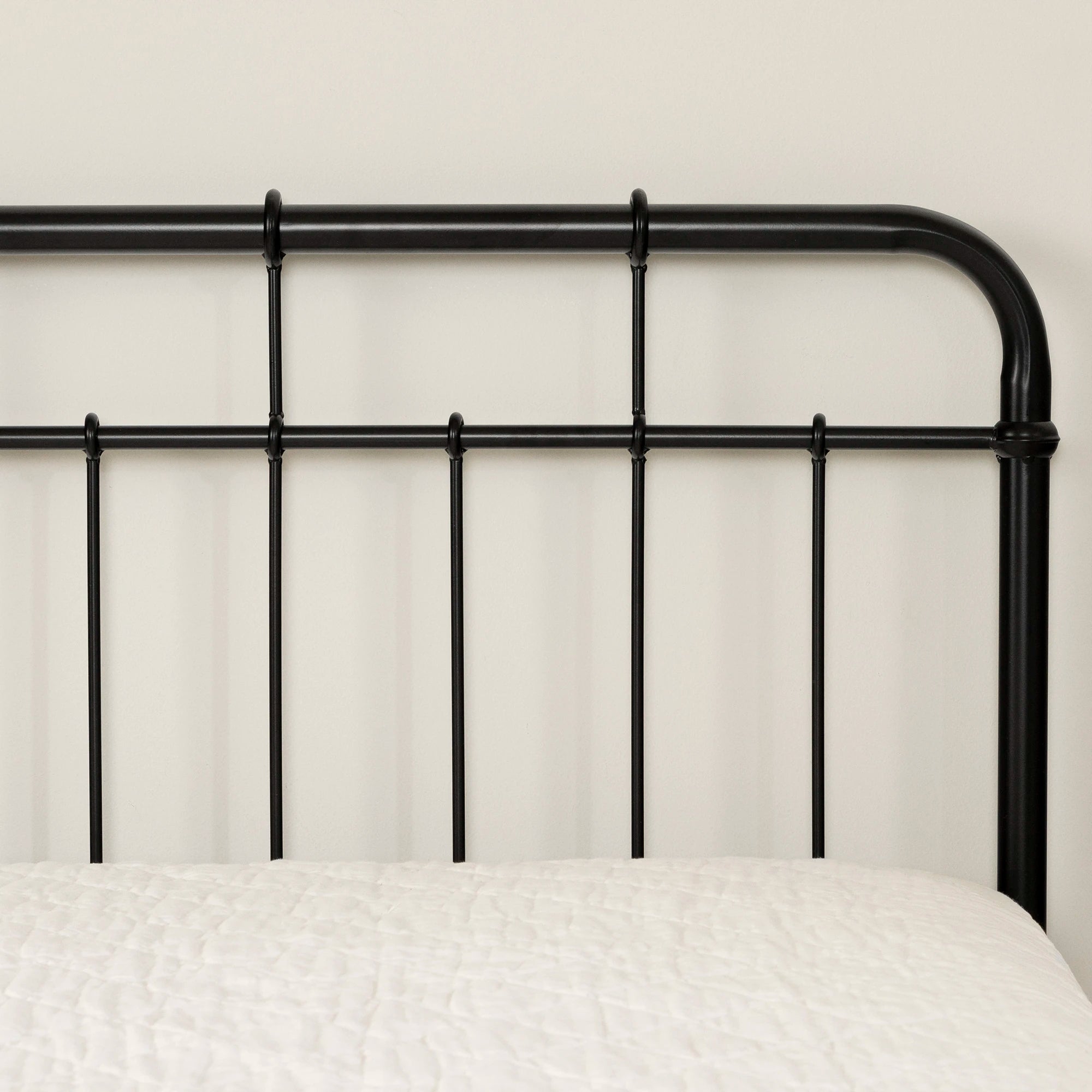 Metal Complete Bed - Vito