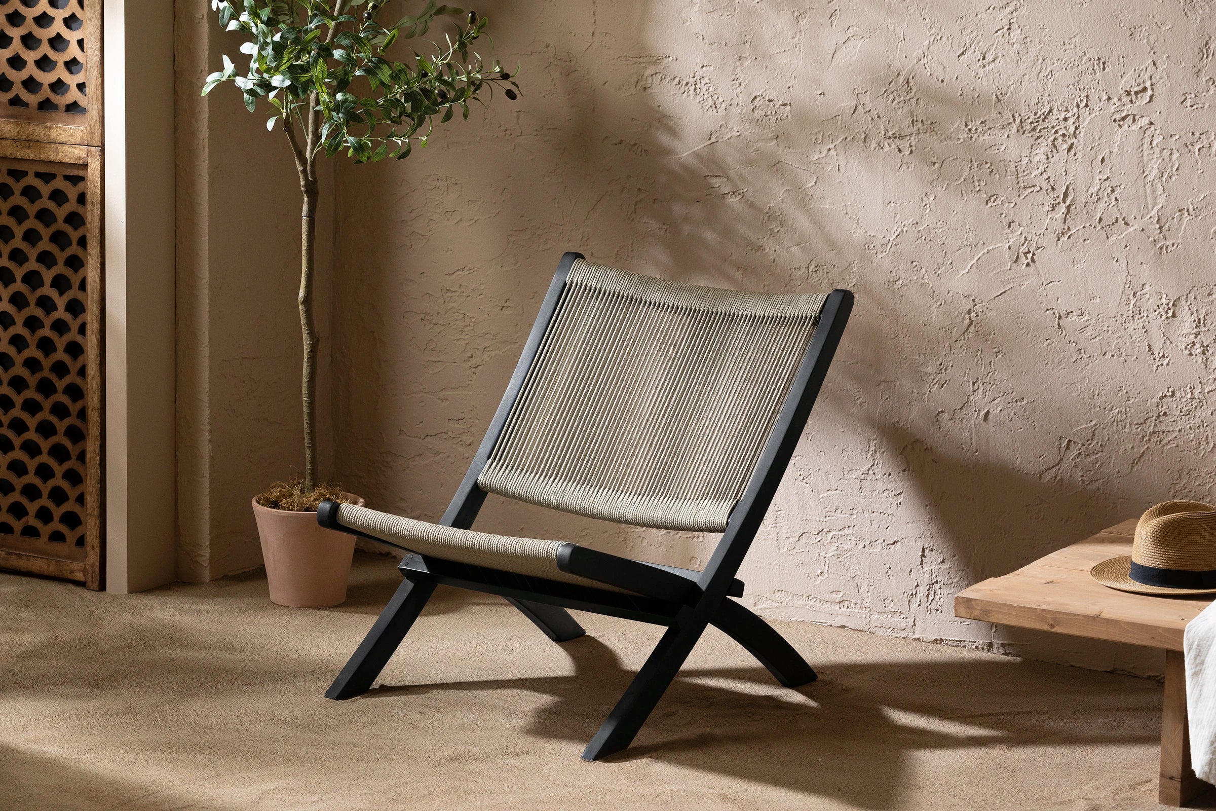 Wood and Rope Lounge Chair - Agave