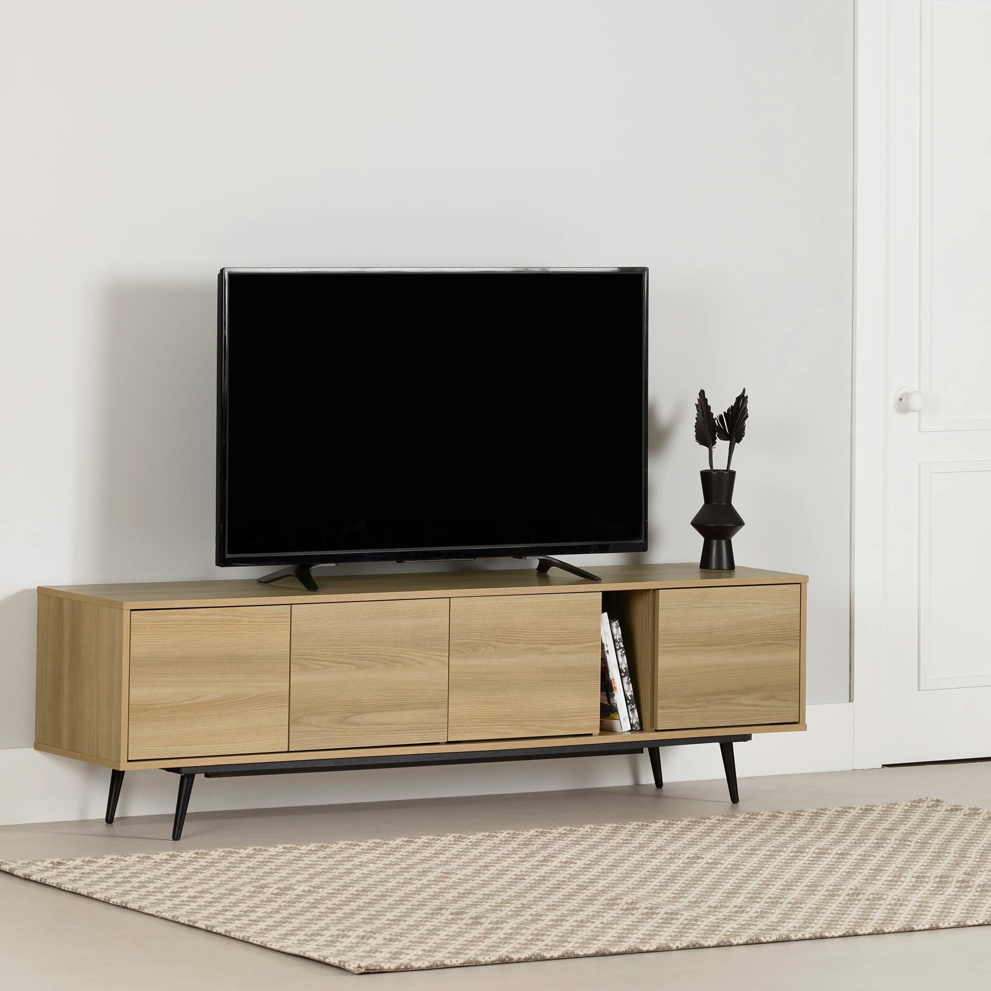 TV Stand with Doors - Mezzy