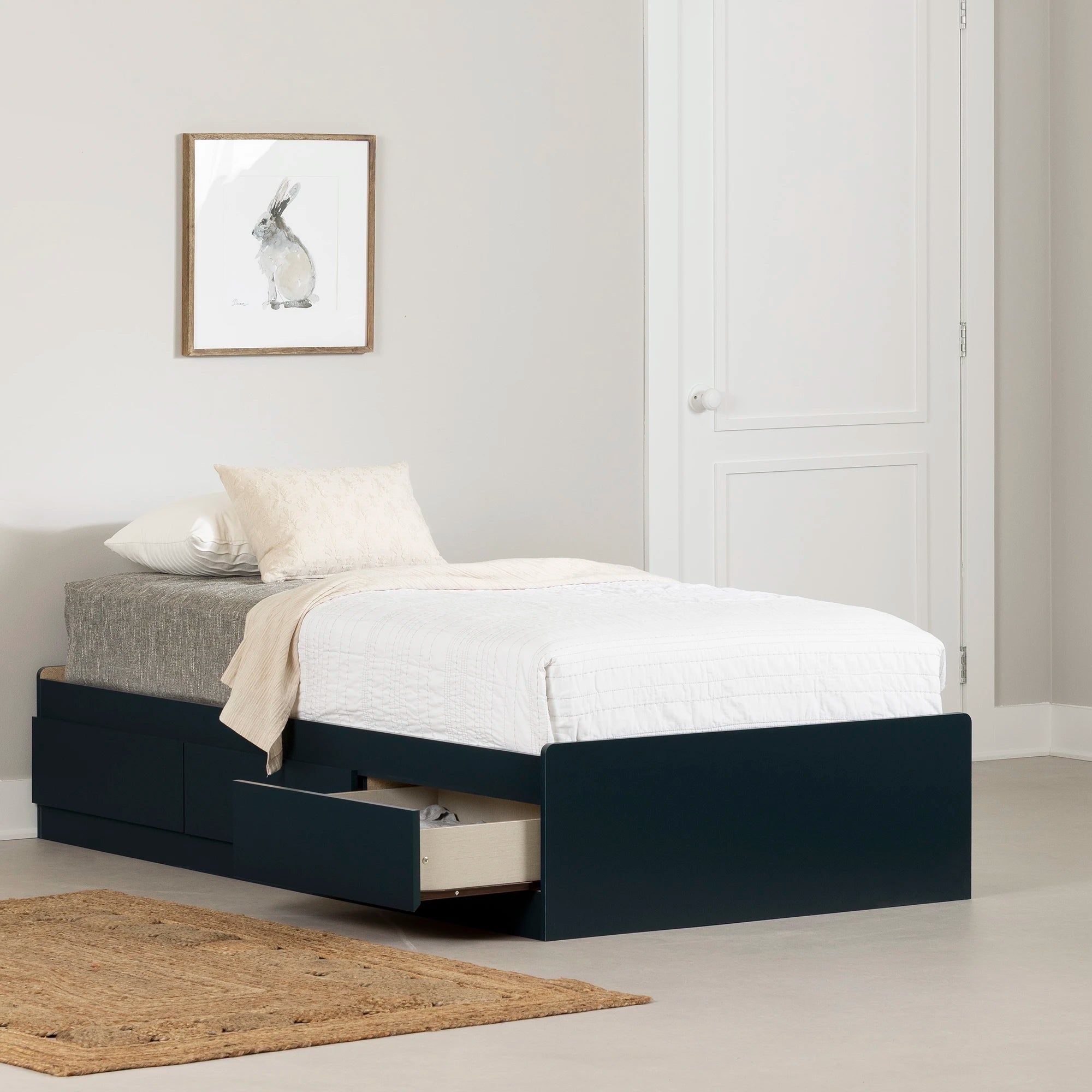 Mates Bed with 3 Drawers - Hazen